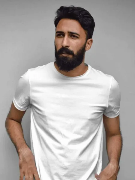 Classic-solid-white-T-shirt