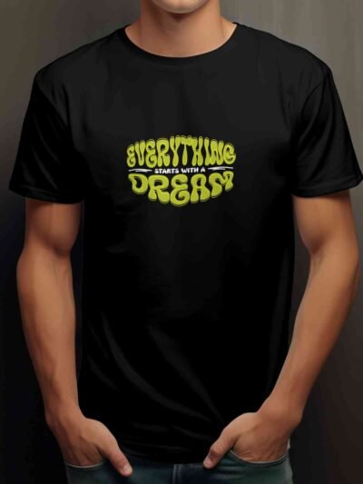 Dream Chaser Graphic T-Shirt